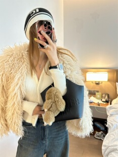 矜贵限定辣妹温柔调调长毛毛保暖外套上衣环保皮草韩国风黑色杏色