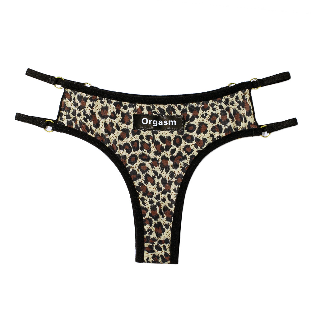 字母欧美丁字裤女运动健身无痕潮金属镂空性感辣妹t-back大码6004