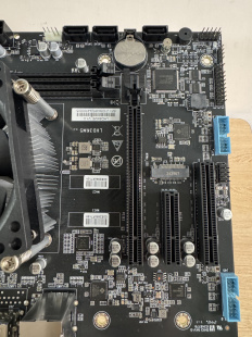 国产飞腾D3000主板，支持DDR5内存，支持麒麟和统信操作系统