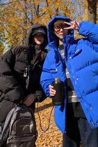 情侣装冬装 克莱因蓝连帽加厚保暖情侣棉衣外套 H702 P138 男类图片