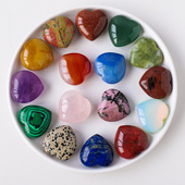 天然水晶原石爱心摆件彩色宝石心形吊坠把玩手把件挂件孩子礼物