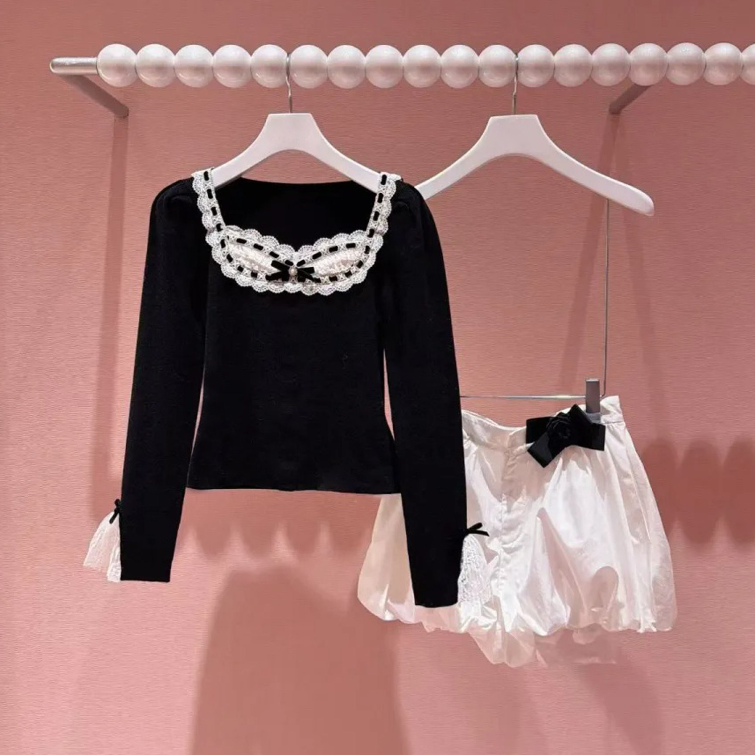 深圳南油高端女装2026春季新款法式千金风蕾丝方领高级感针织衫女