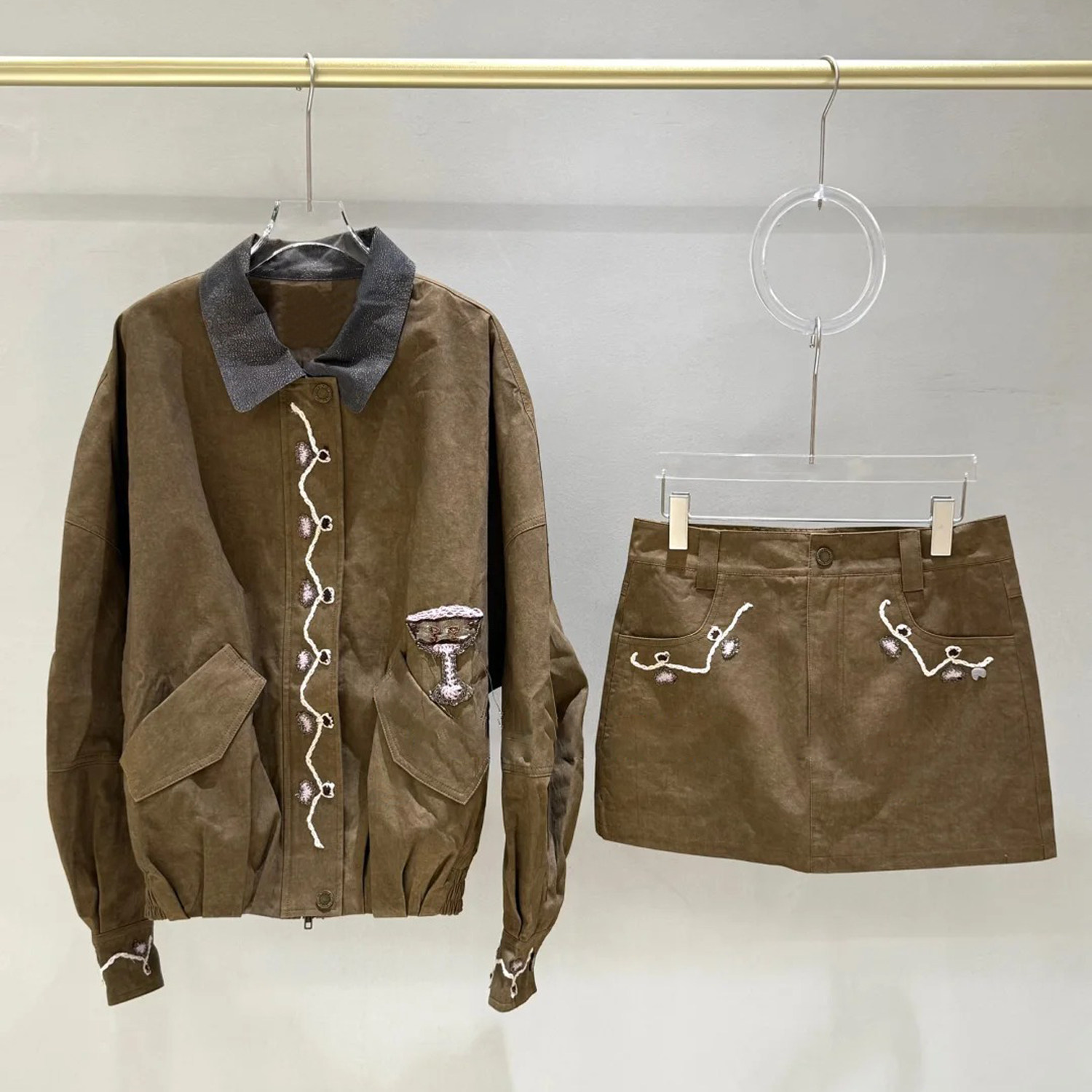 深圳南油高端女装2026春季新款复古风夹克外套搭时尚半裙两件套女,女装/女士精品,时尚套装,淘宝优惠券,粉丝福利购,淘宝优惠卷