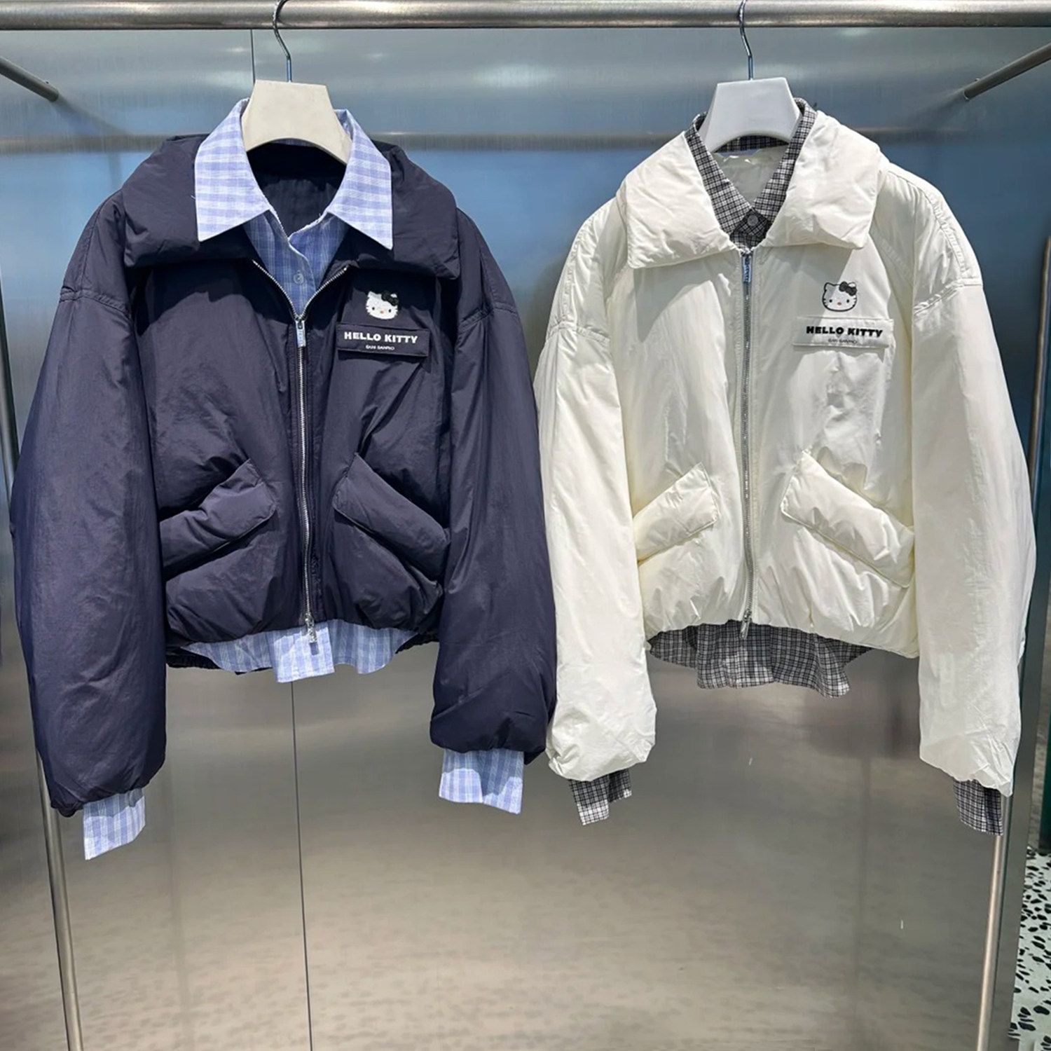 深圳南油高端女装2025冬季新款设计师款拼接深蓝短款羽绒服外套女,女装/女士精品,羽绒服,淘宝优惠券,粉丝福利购,淘宝优惠卷