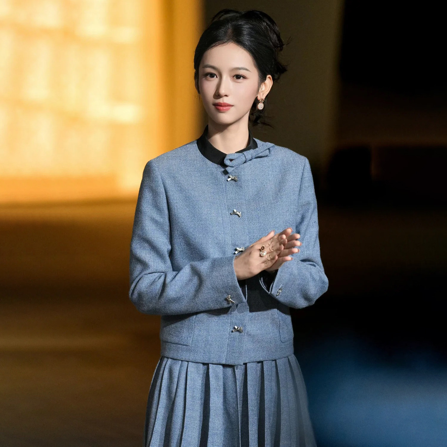 周也同款小香风日常通勤蝴蝶结西装外套搭时尚百褶半身裙两件套女,女装/女士精品,时尚套装,淘宝优惠券,粉丝福利购,淘宝优惠卷