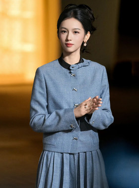 周也同款小香风西装外套搭半身裙