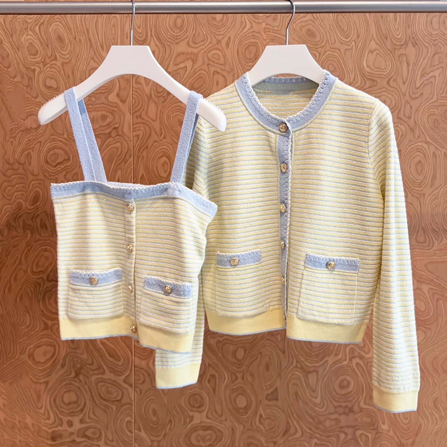 深圳南油高端女装2026春季新款法式小香风针织衫搭时尚吊带套装女