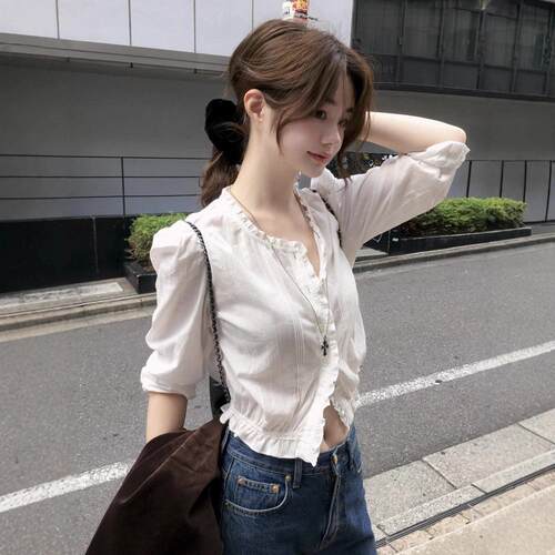韩系女装春夏新款韩国东大门早秋新款法式气质白色花边长袖衬衫女