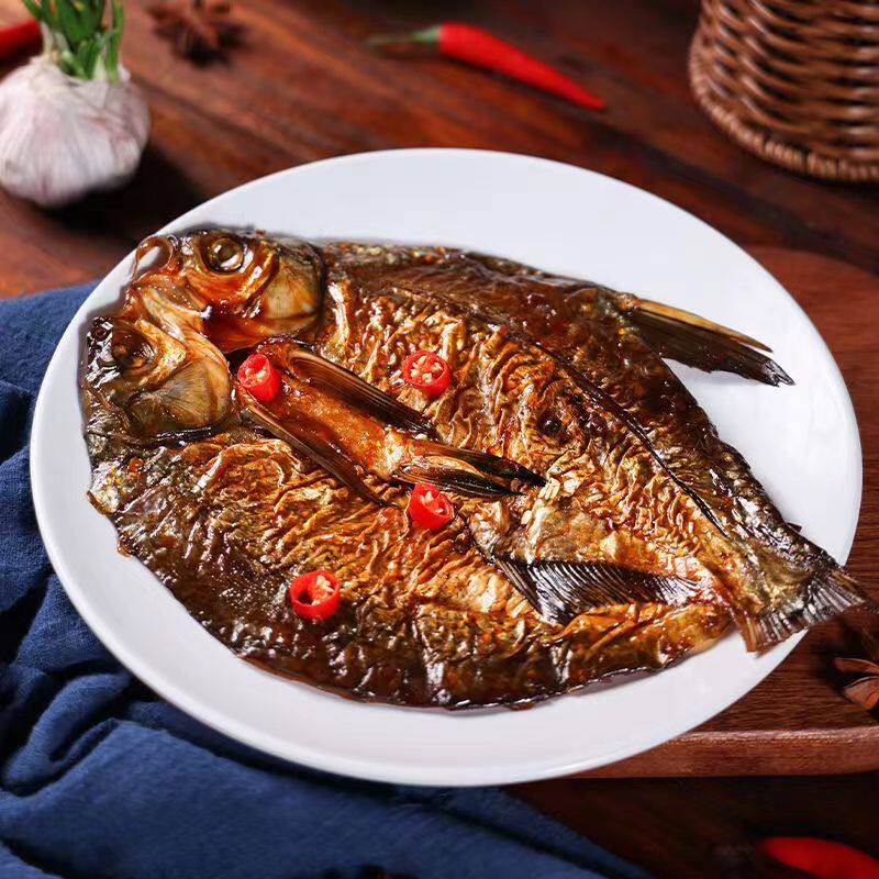 手撕酱板鱼湖南正宗特产风干酱卤味香辣鱼即食鱼尾零食整条