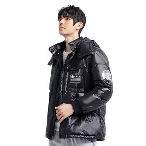 2021新款冬季保暖外套短款亮面情侣时尚潮白鸭绒羽绒服YR3333P140图片