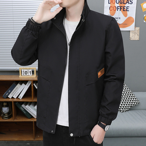 新款男春秋季休闲潮牌户外夹克冲锋衣上衣服春季男外套 JK2032P38图片