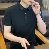 深蓝色