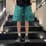 青绿色