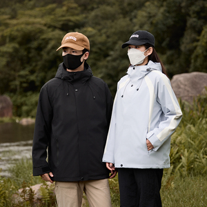 户外冲锋衣外套情侣款秋冬季潮牌男女户外防泼水登山服CF9597P105