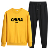黄色