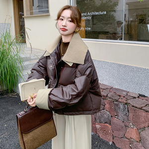 现货zb169-24100P245K348 蛋白皮针织领短款羽绒服图片