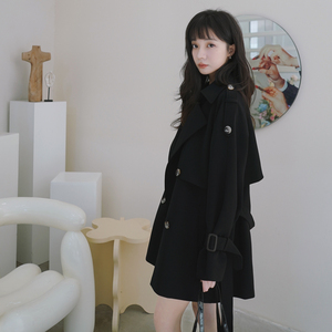 263新款现货2203--P135 控188 短款风衣外套图片