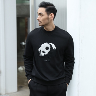 UOE秋冬新品手感轻柔匹马棉空气层熊猫刺绣男士宽松圆领长袖卫衣