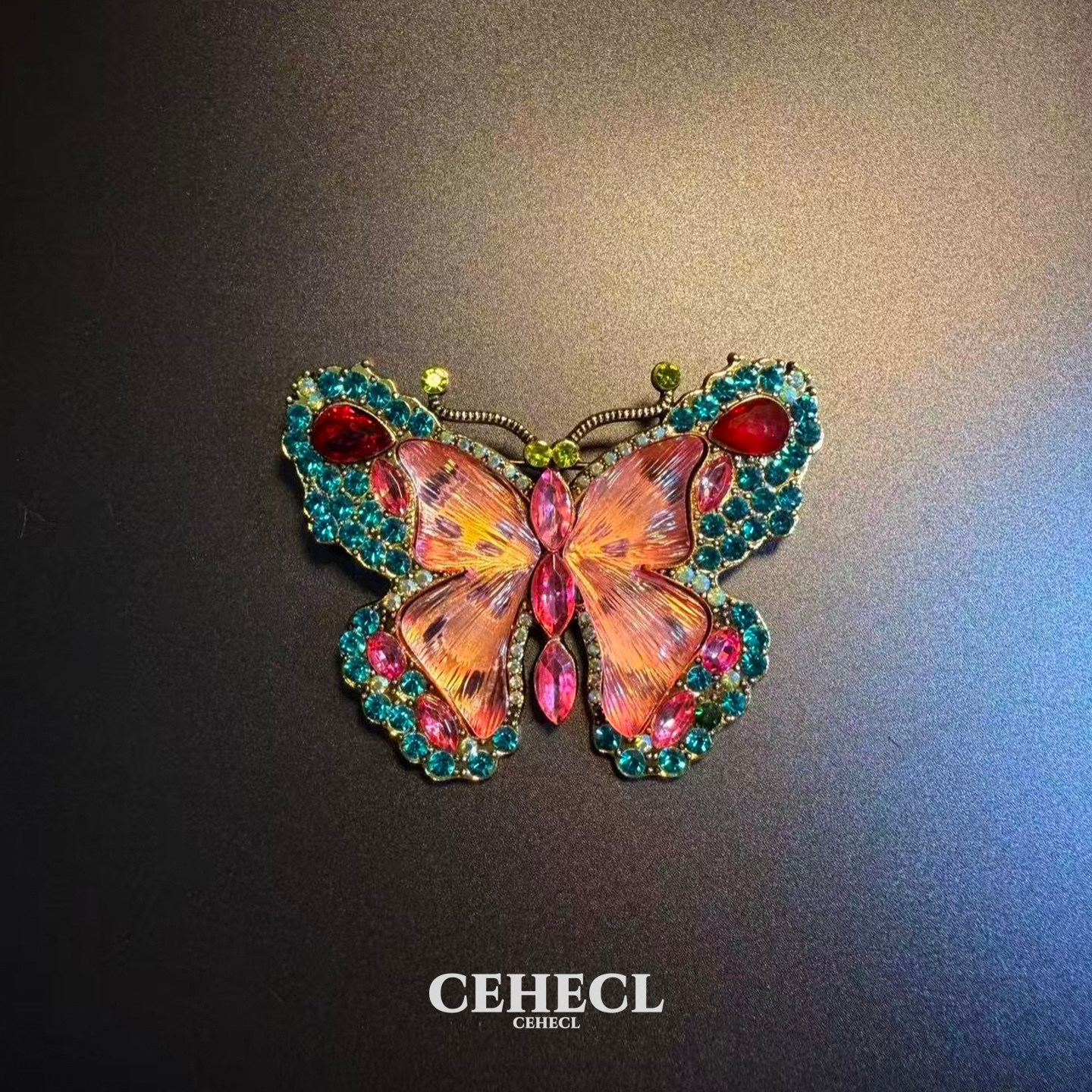 欧美宫廷中古风vintage胸花复古别针气质彩钻蝴蝶翅膀金属胸针女,饰品/流行首饰/时尚饰品新,胸针,淘宝优惠券,粉丝福利购,淘宝优惠卷