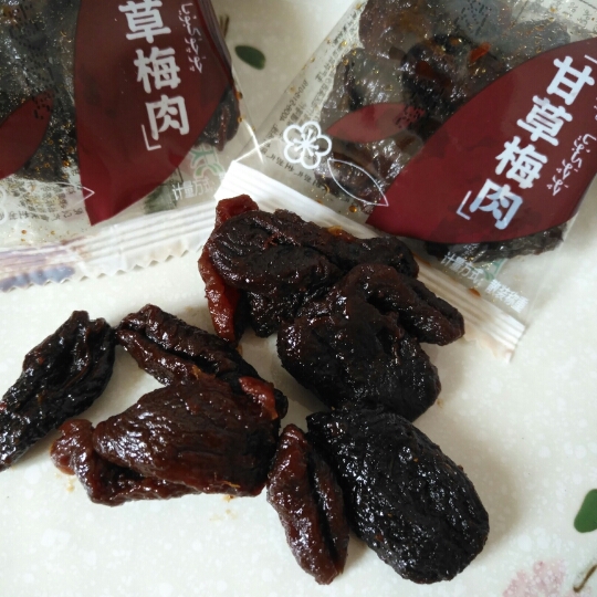 天津沃果园甘草梅肉500克酸甜零食蜜饯果脯休闲小吃散装称重包邮