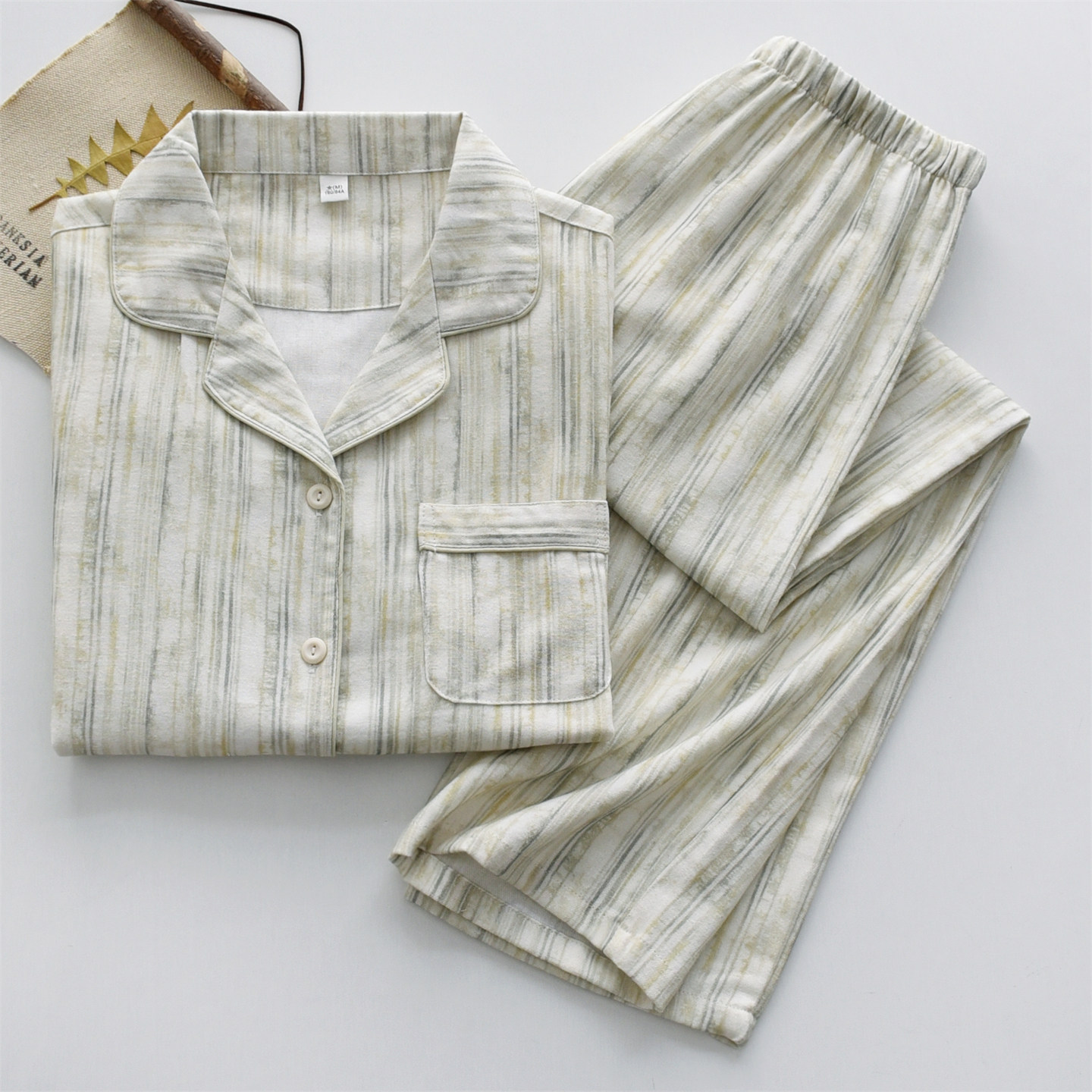 朦胧条纹睡衣女款秋冬季纯棉磨毛绒布保暖长袖长裤开衫家居服套装,女士内衣/男士内衣/家居服,睡衣/家居服套装,淘宝优惠券,粉丝福利购,淘宝优惠卷