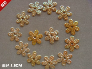 梅花布贴压花片 无胶花帘装饰小花 DIY玩具配件 手机袖套贴花3分