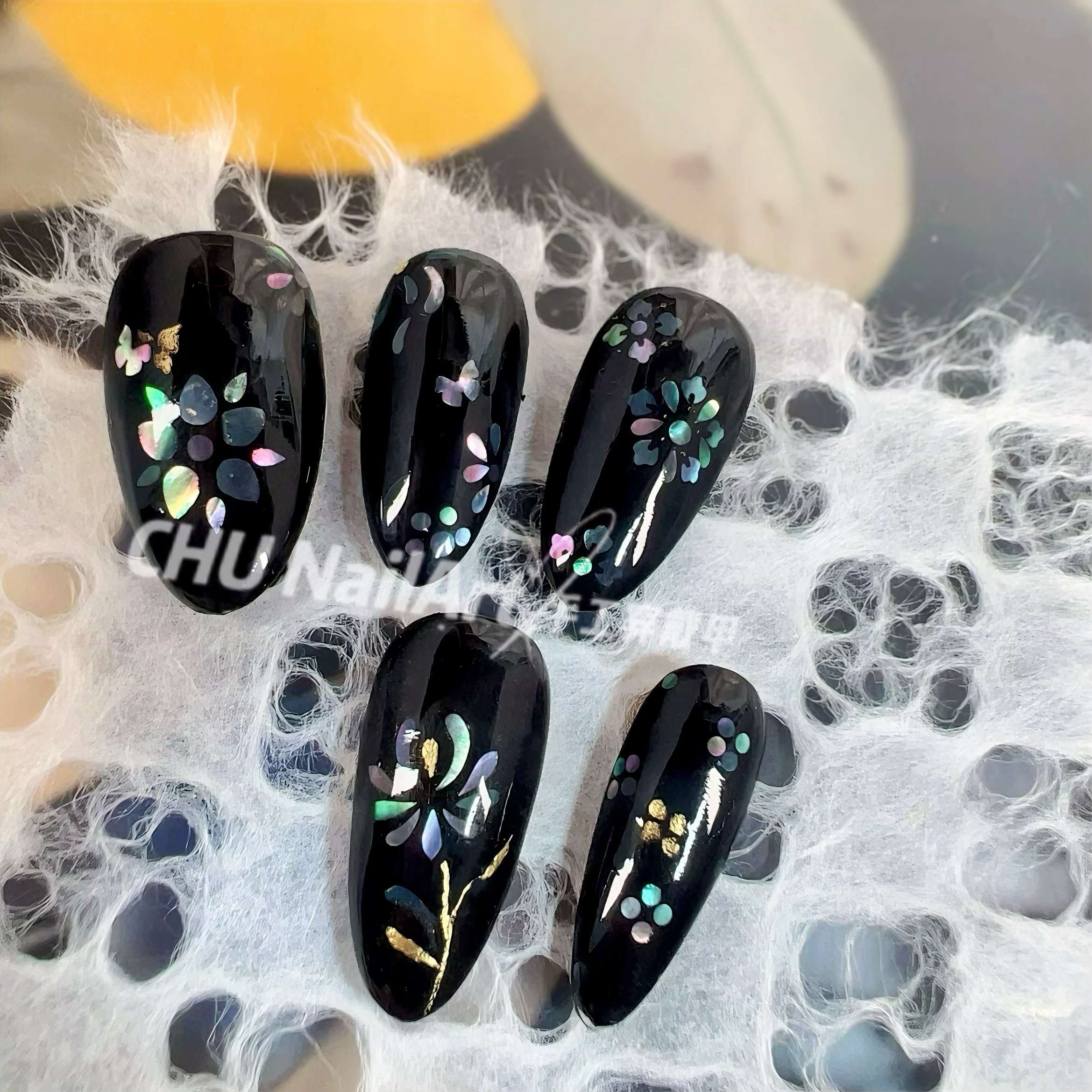 CHU NailArt 新中式非遗文化大漆器螺钿镶嵌纯手工定制穿戴甲