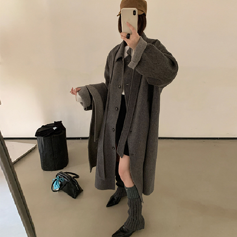 2025冬季新款韩系复古设计感显瘦带围巾双面手缝羊毛大衣外套女