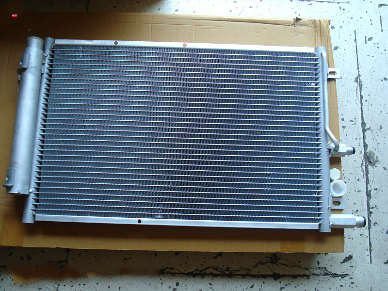 北京吉普20232024 2033角斗士战旗空调冷凝器/冷凝器正品（新款）