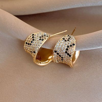 18k真金电镀锆石豹纹c形耳钉