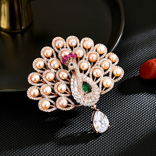 Feather Pearl Vintage Luxury Pin Peacock Lapel Brooch