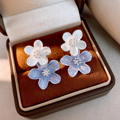 法式复古滴油花朵耳环