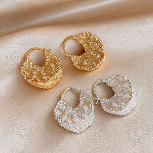 Minimalist Metal Earrings Circle Pleated Zircon Hoops