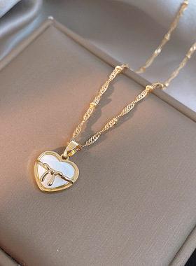韩系简约贝母爱心项链