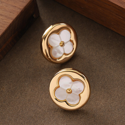 精致简约贝壳四叶草耳钉银针