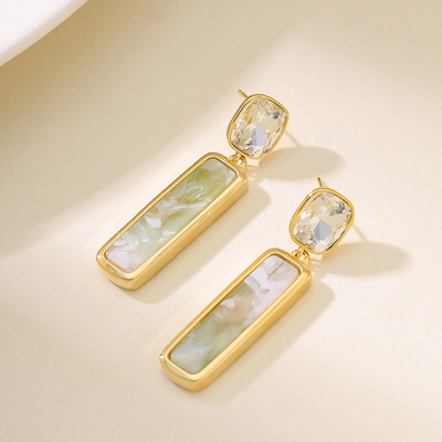 精致简约镶锆石板材长款流苏耳环