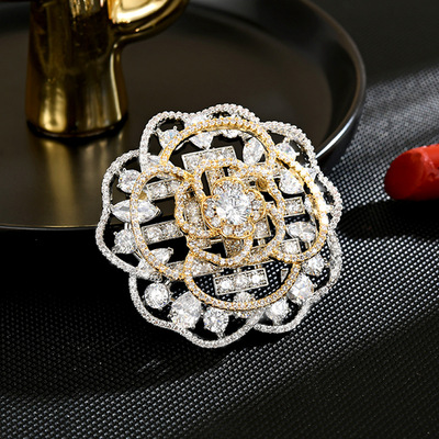 法式轻奢精巧山茶花玫瑰花胸针