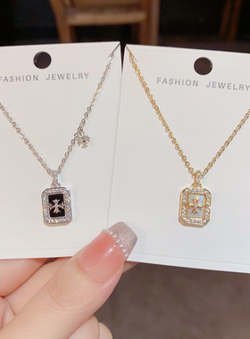 日韩精致时尚百搭微镶锆石方形十字架吊坠项链小众设计感简约颈链