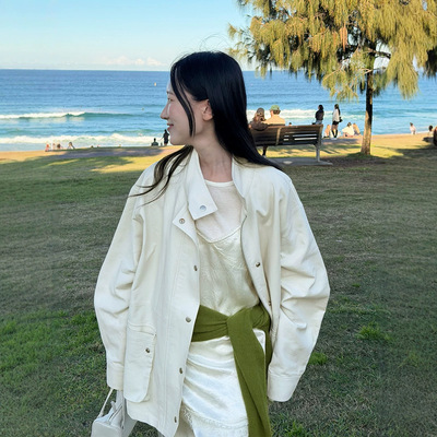 秋冬新 立领工装夹克女秋宽松廓形金属扣休闲短款风衣外套91576