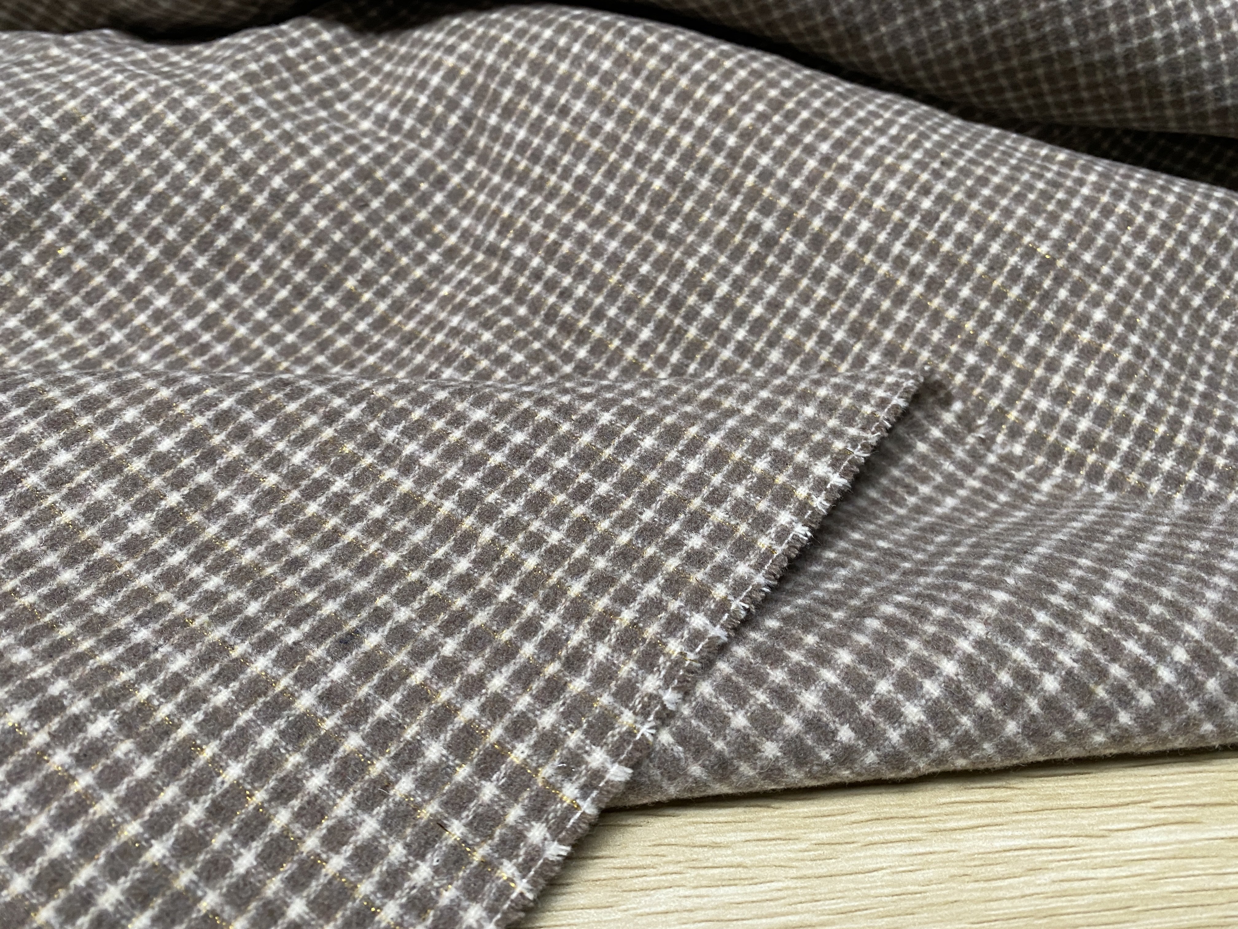 T0120双面可剥格子羊绒设计师布料1.85米乘1.45米,居家布艺,海绵垫/布料/面料/手工diy,淘宝优惠券,粉丝福利购,淘宝优惠卷