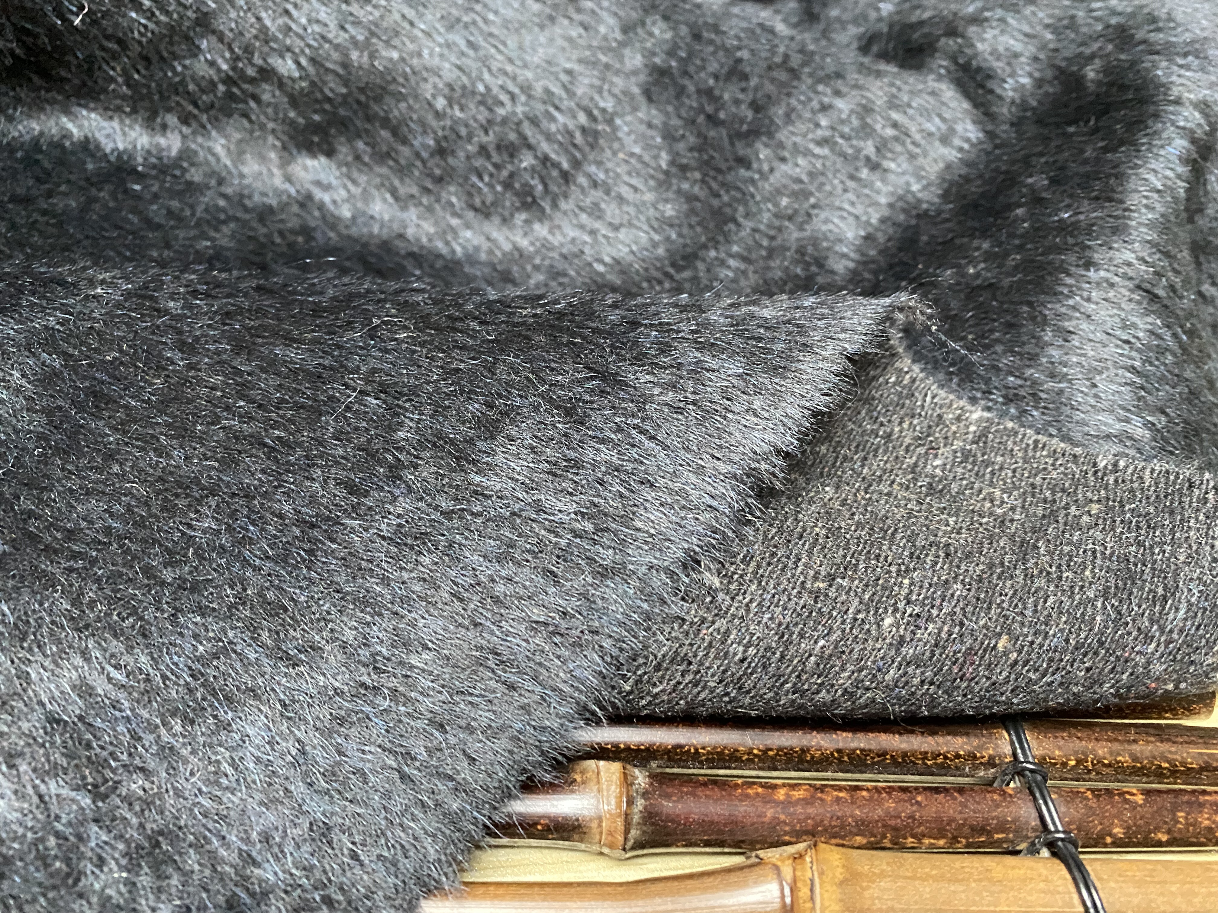 T1124 针织长毛羊绒设计师布料1.4米×1.3米