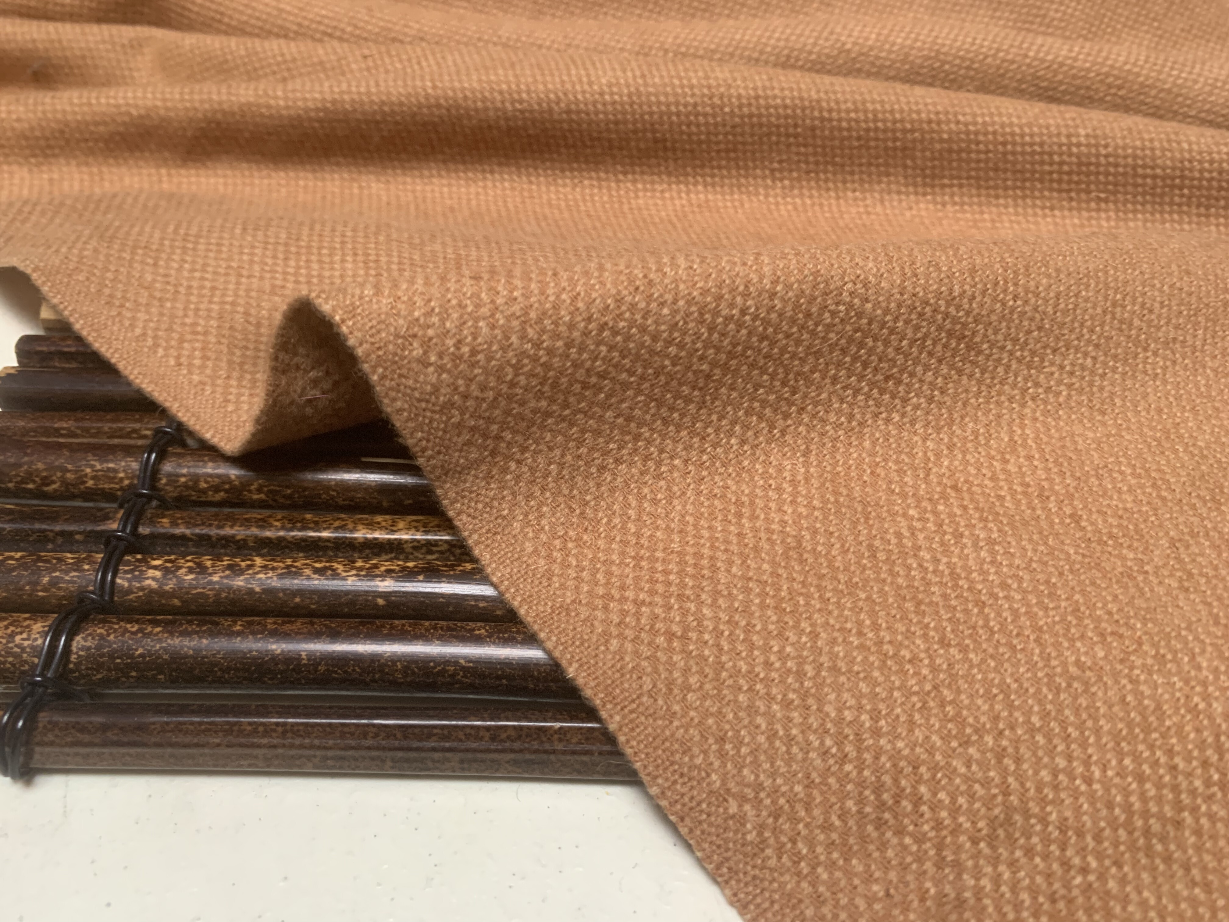 L1026 羊绒设计师布料1.80米乘1.40