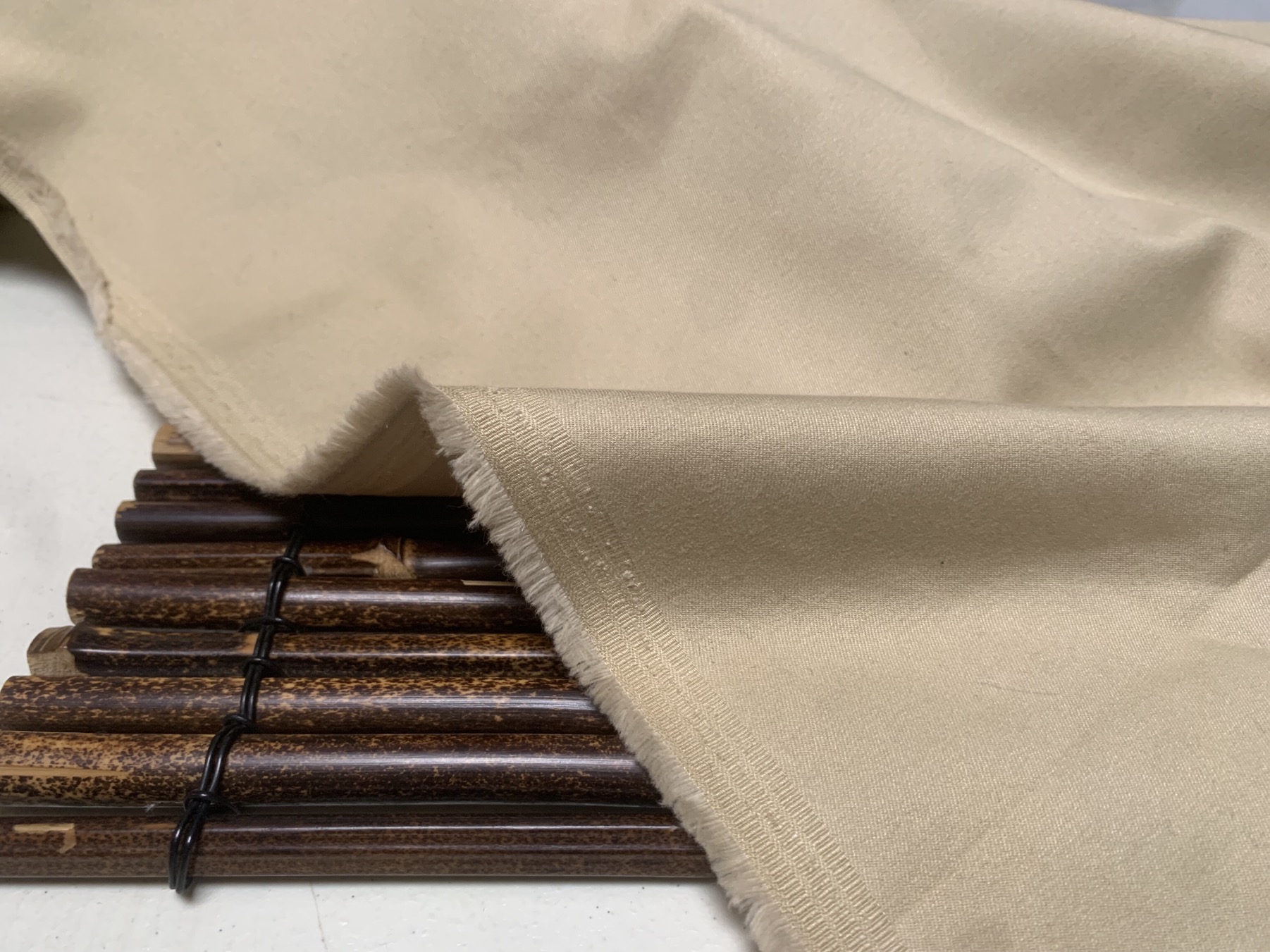 J111825 弹力亚麻设计师布料三米乘1.20