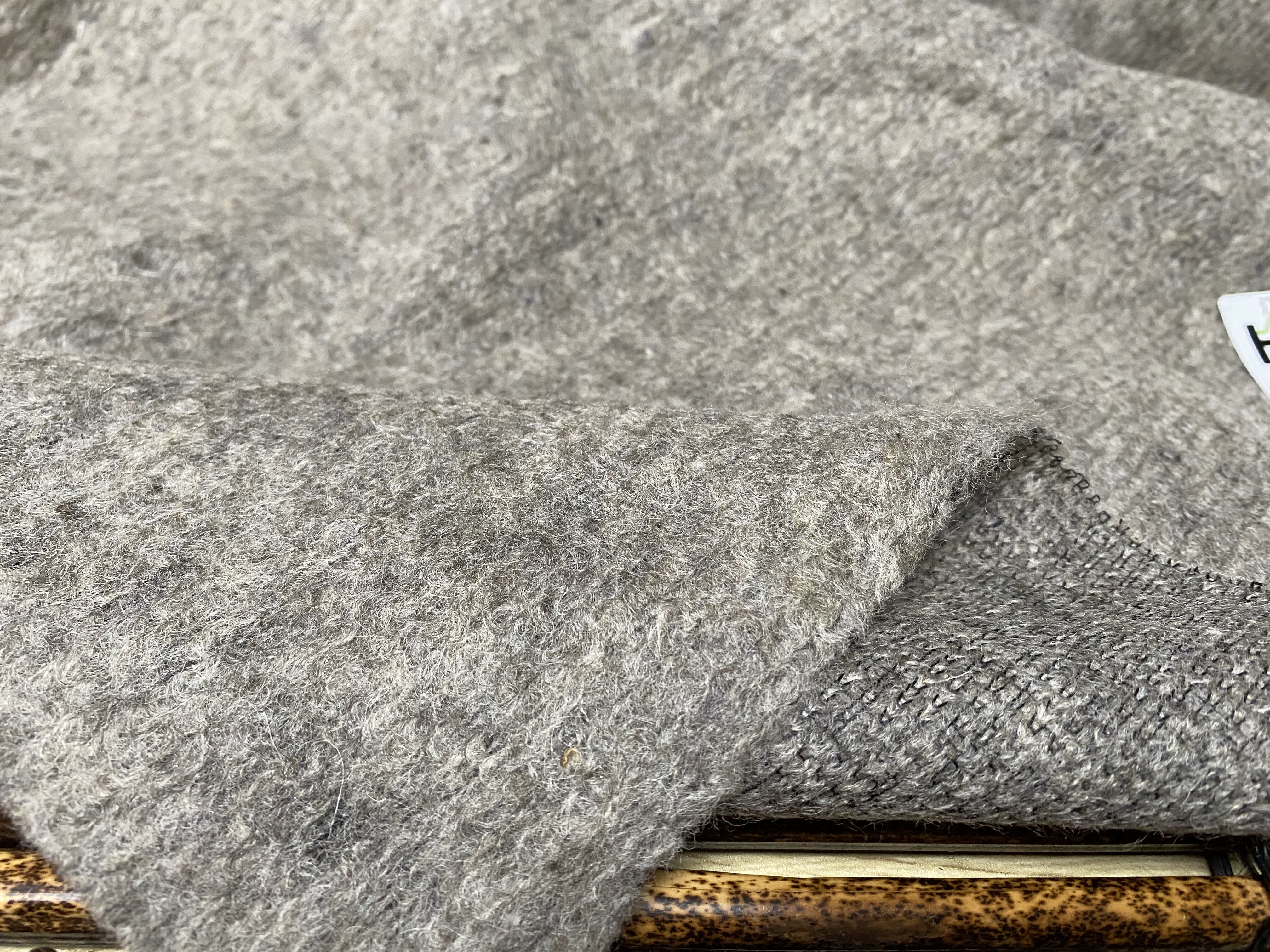 T1130 针织羊绒设计师布料1.4米×0.7米