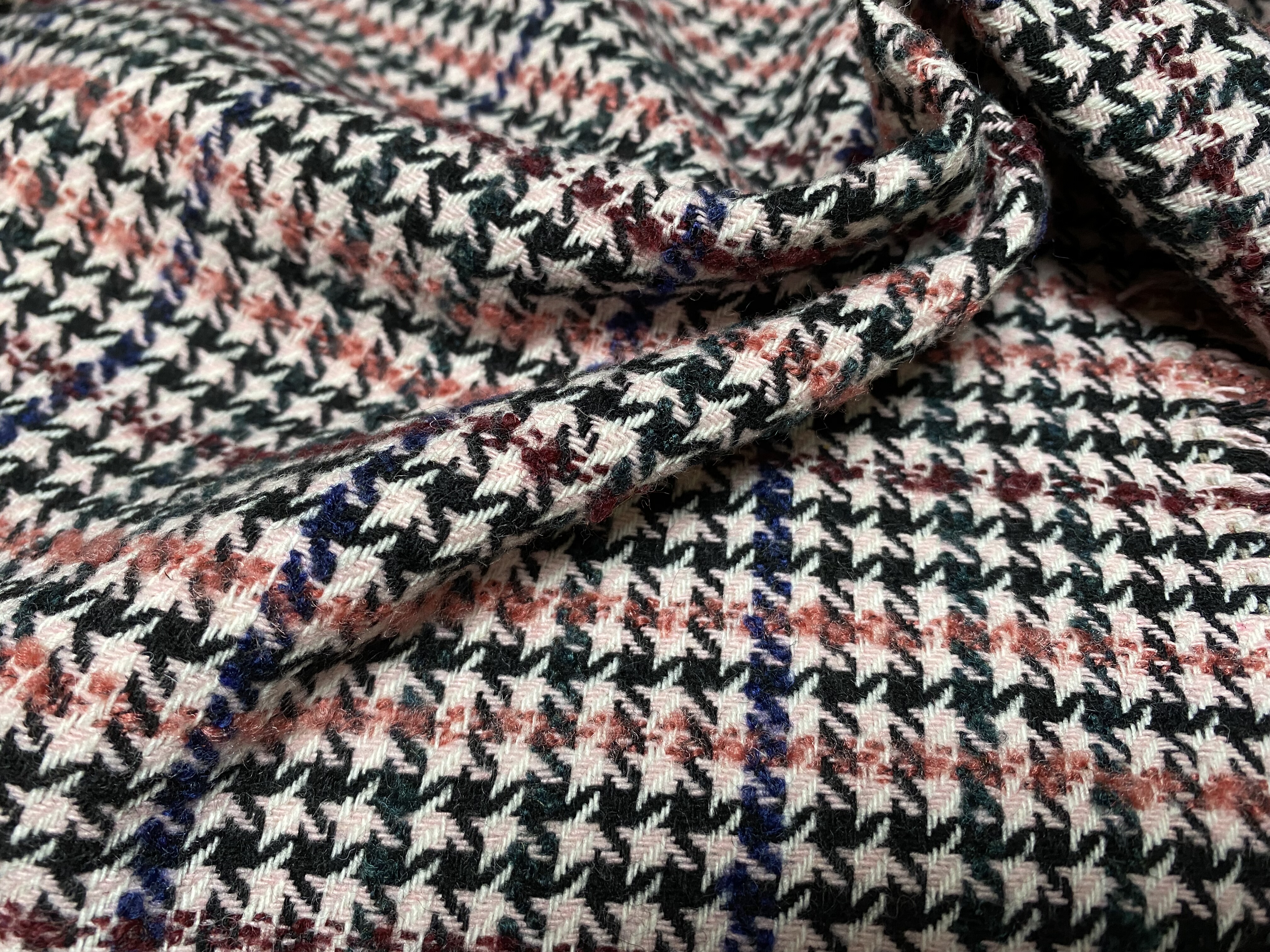 T115 小香风羊绒面料1.1米×1. 5米