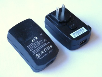 处理价/飞宏PHIHONG HTC 5V 1A USB充电器 全能手机充电器