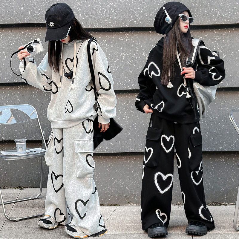 女童春秋款套装2026新款韩版中大童印花宽松连帽卫衣休闲工装长裤