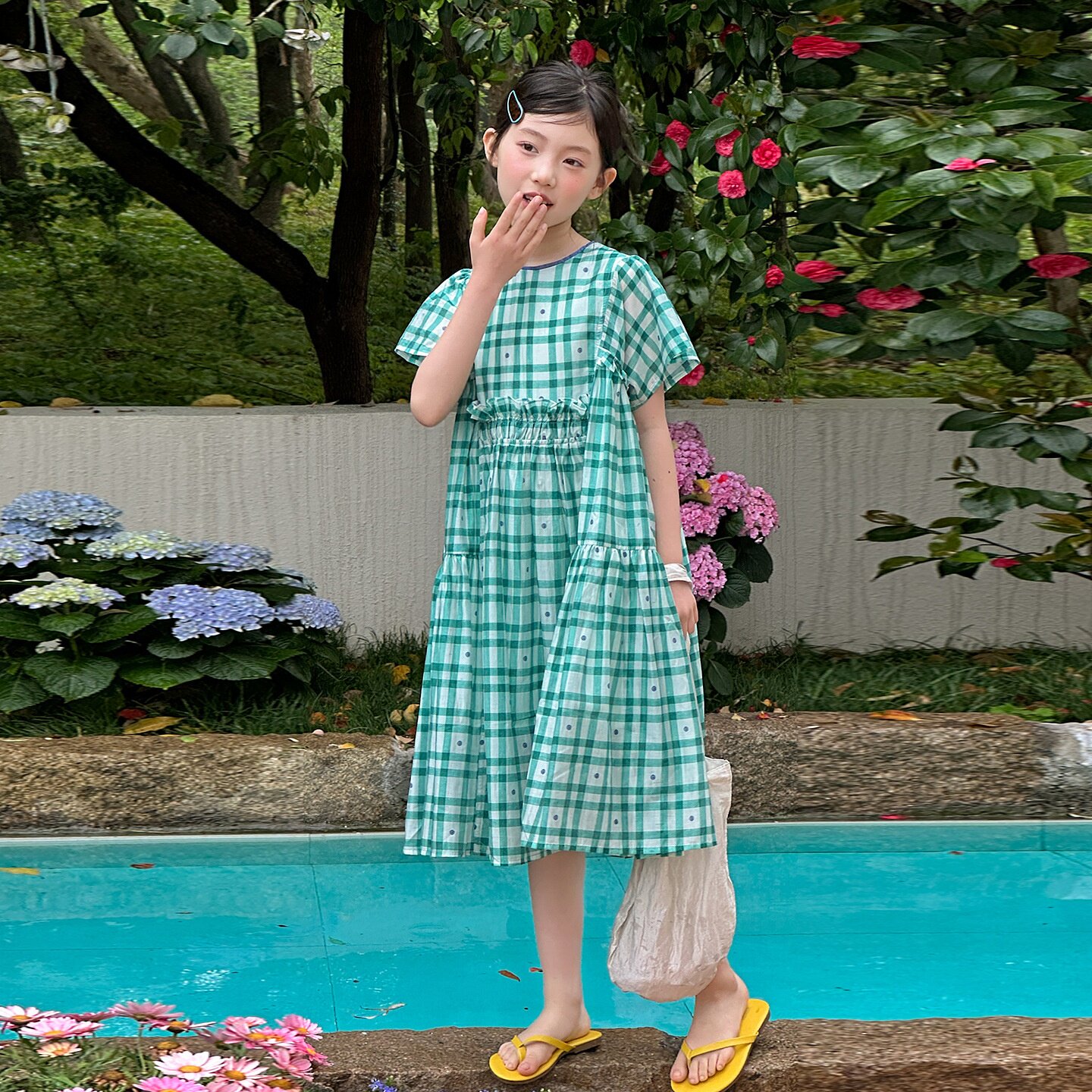 女童超好看连衣裙夏季2026新款洋气女大童格子棉布裙夏天公主裙子