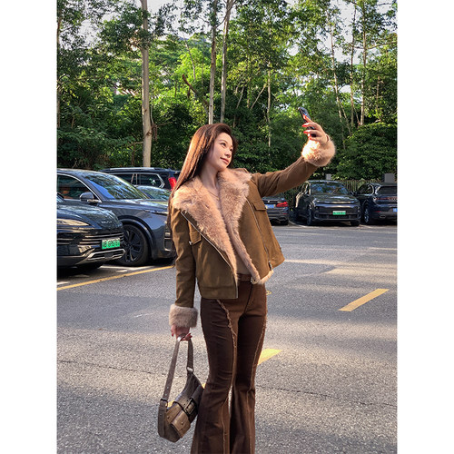 六指导 暮光绮梦 复古毛毛外套女冬季新款加厚保暖显瘦设计感上衣