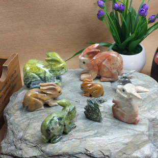 原创皂石石头雕刻兔子园艺装饰玩偶摆件奇石仿古雕塑石雕工艺品